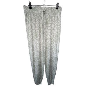 NWT Harlow&Rose Green And White Abstract Patterned Lounge/Pajama Pants